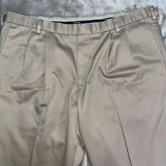 Dockers Mens Pleated Classic Fit Pants Khaki Tan W44 X‎ L32 Business Career - Picture 6 of 10